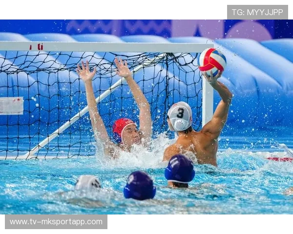 水球比赛结束时的战术角球成社媒热门教学片段