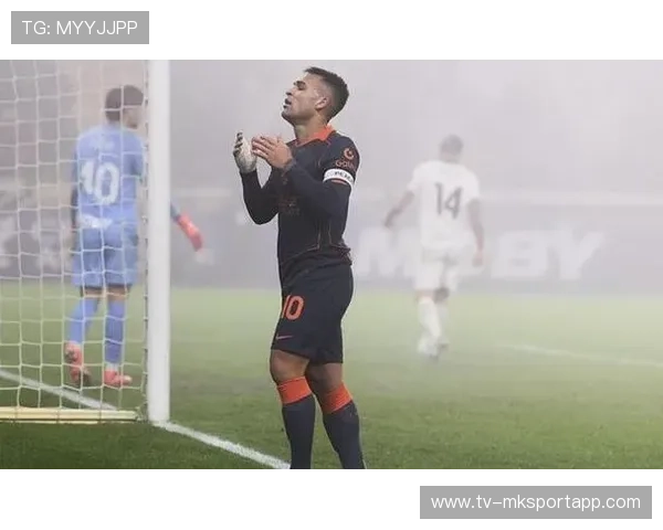 那不勒斯连败下滑，主帅下课倒计时