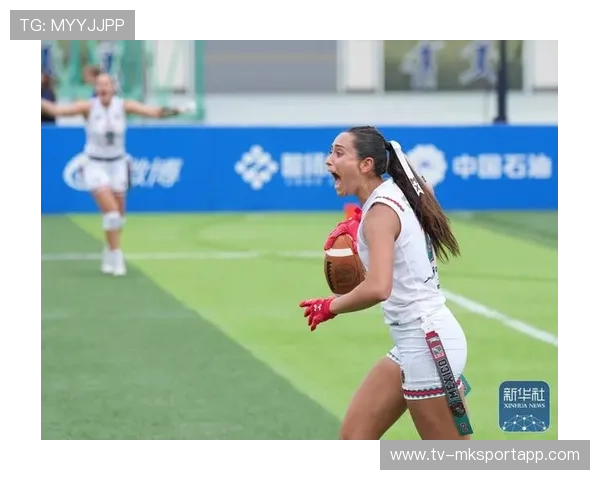 Victoria Chávez绝杀触地得分历史一刻