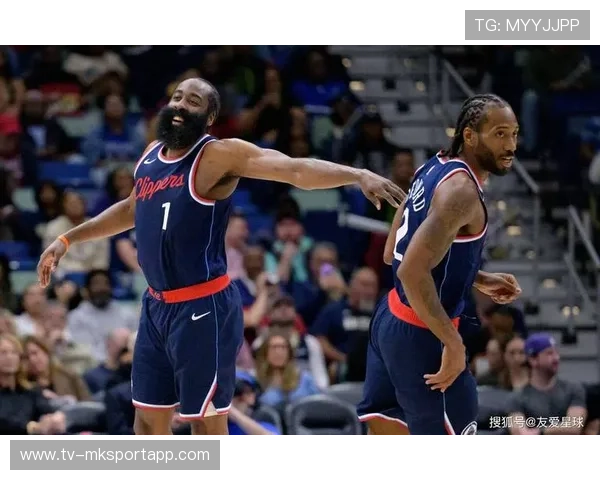 快船战绩持续低迷，哈登和保罗无法扭转局势，哈登对快船神进球